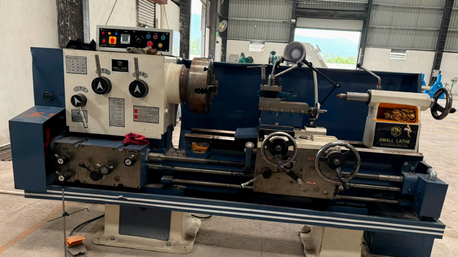 7 ft Semi-automatic Lathe